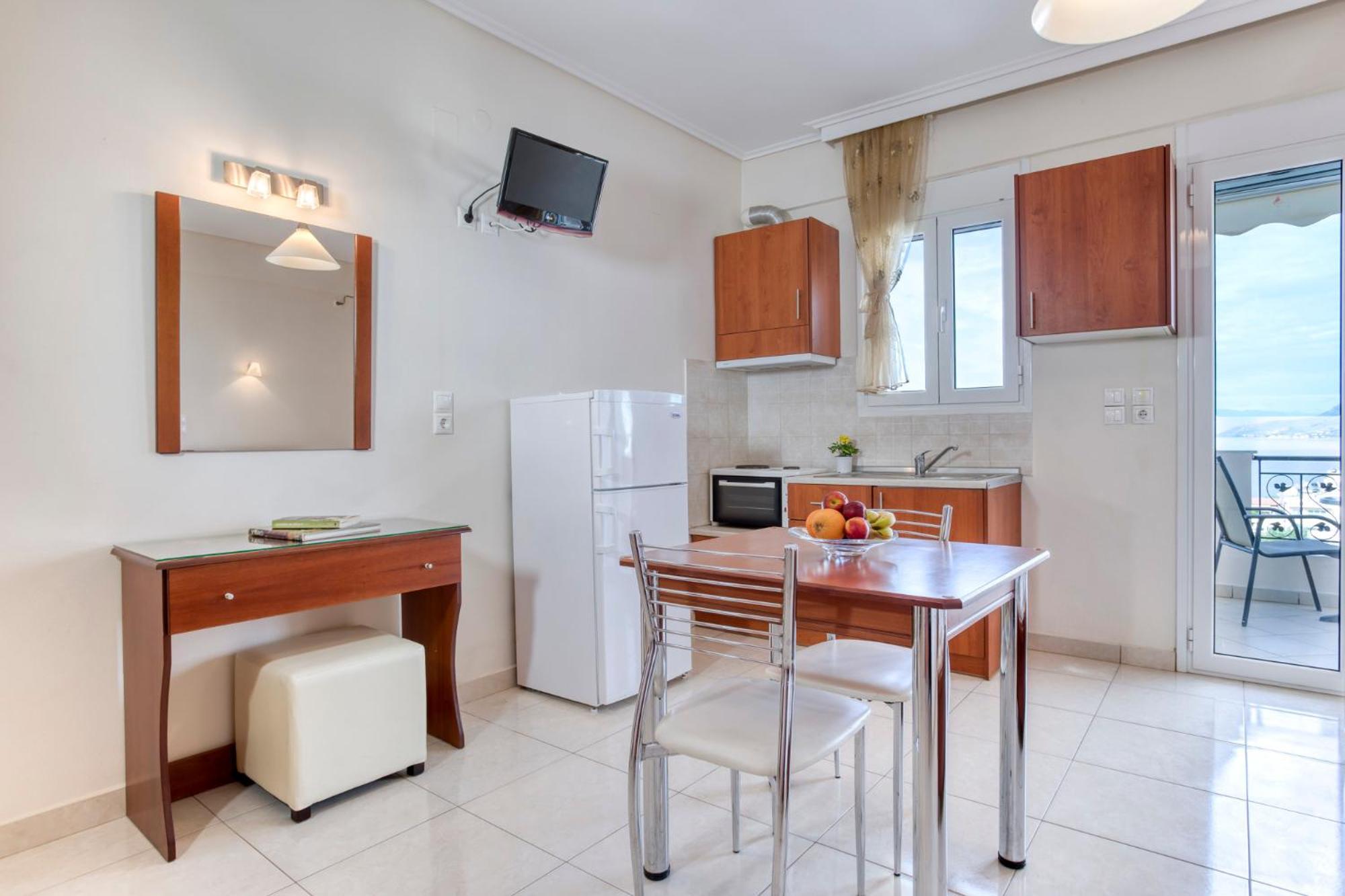 Niovi Luxury Apartments Loutra Edipsou  Dış mekan fotoğraf